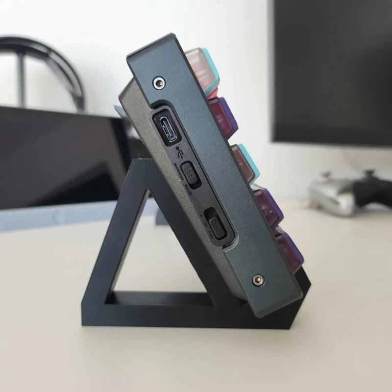 Supporto Espositore per Tastie - Gaming Pc Equipment recensione e prezzo